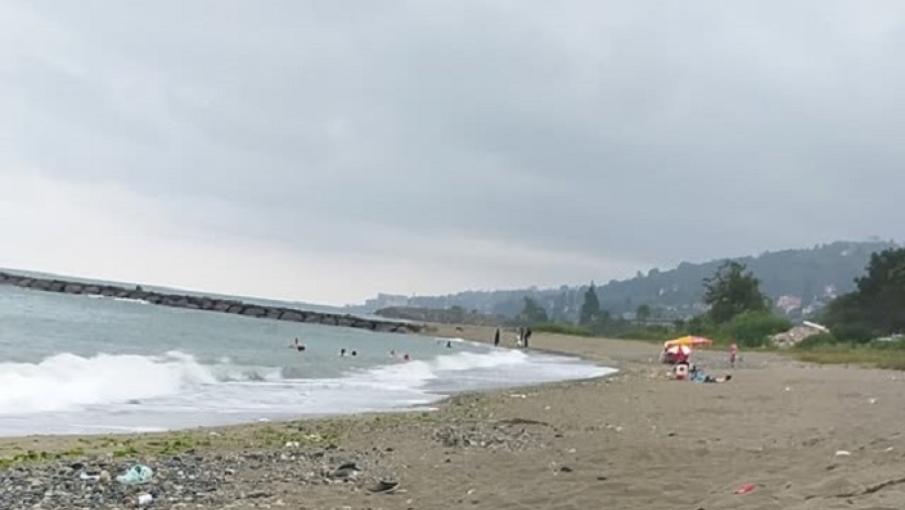 Rize İli Denize Girilebilecek Yüzme Alanları Güncellendi
